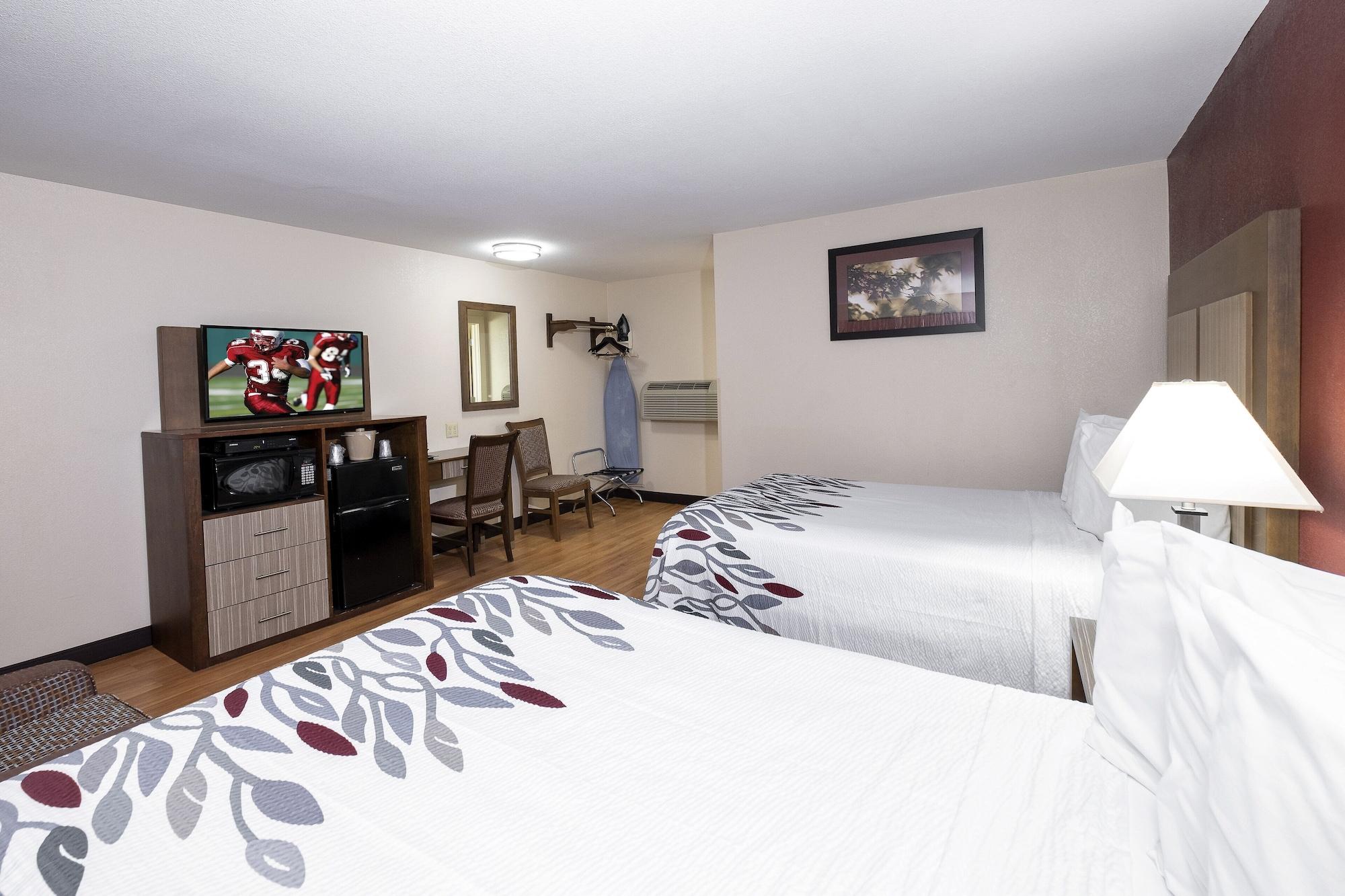 Red Roof Inn Neptune - Jersey Shore Buitenkant foto